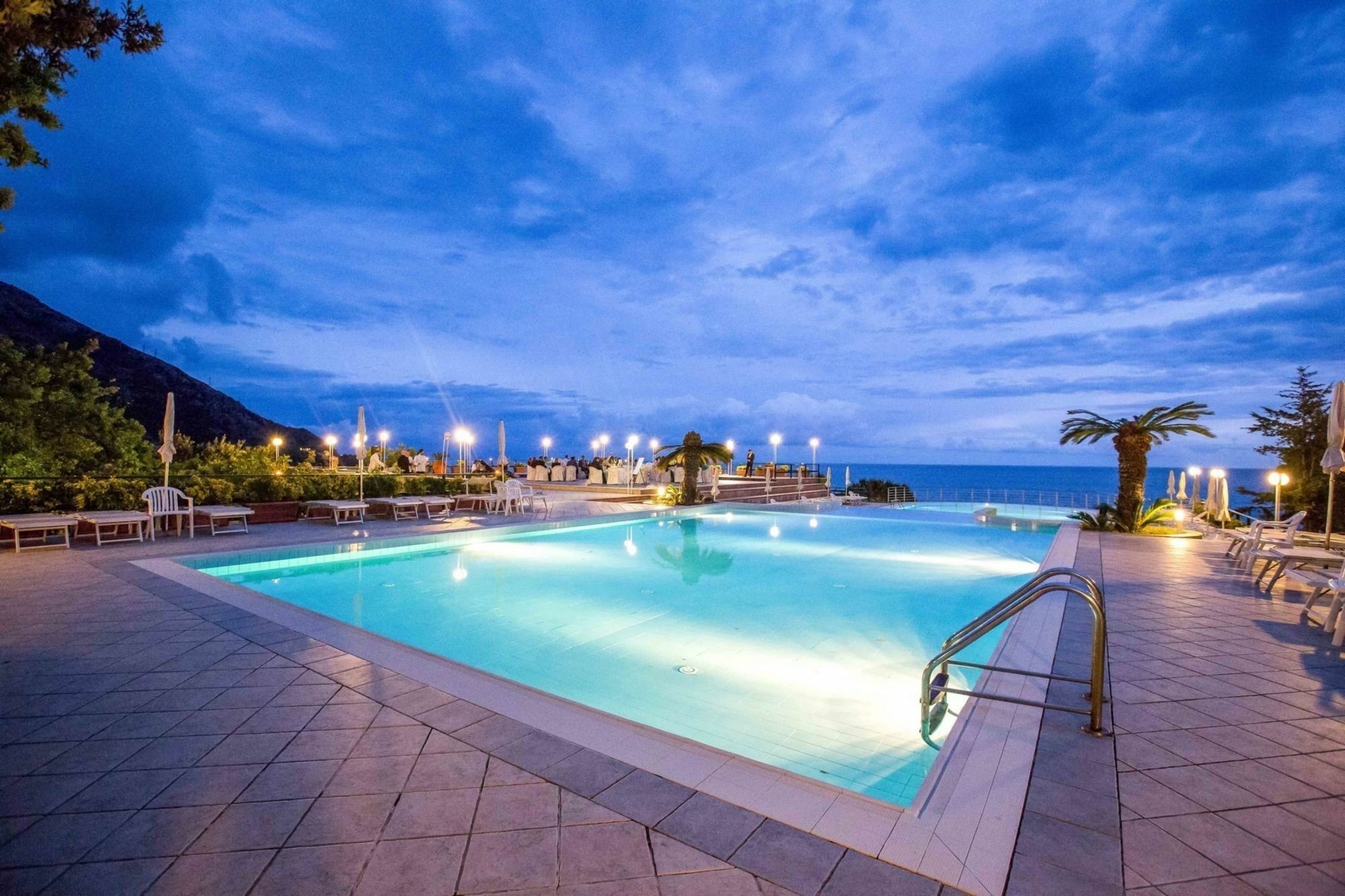 Hotel Club San Diego Maratea Bagian luar foto
